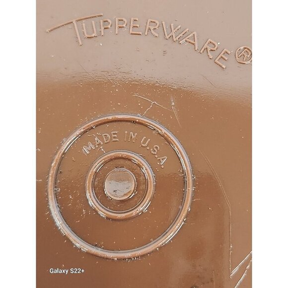 Vintage Tupperware Brown Plastic Pitcher With Handle - Made In USA NO. 1416-3 no - Picture 2 of 13